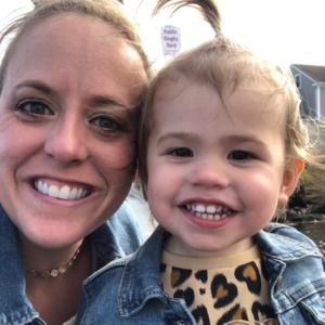 Meet your Posher, Laura